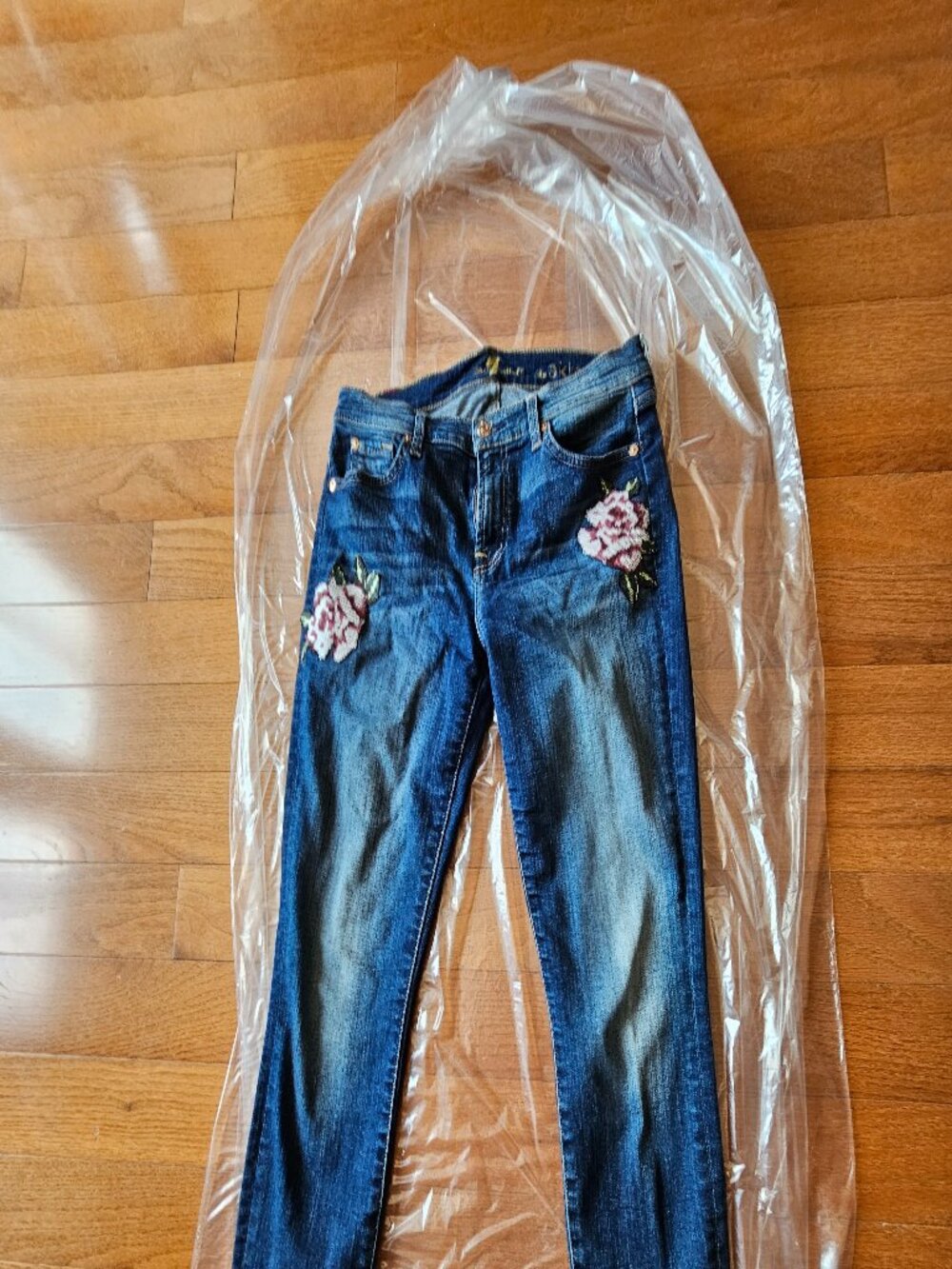 7 For All Mankind the Skinny Rose Embroidered Jeans